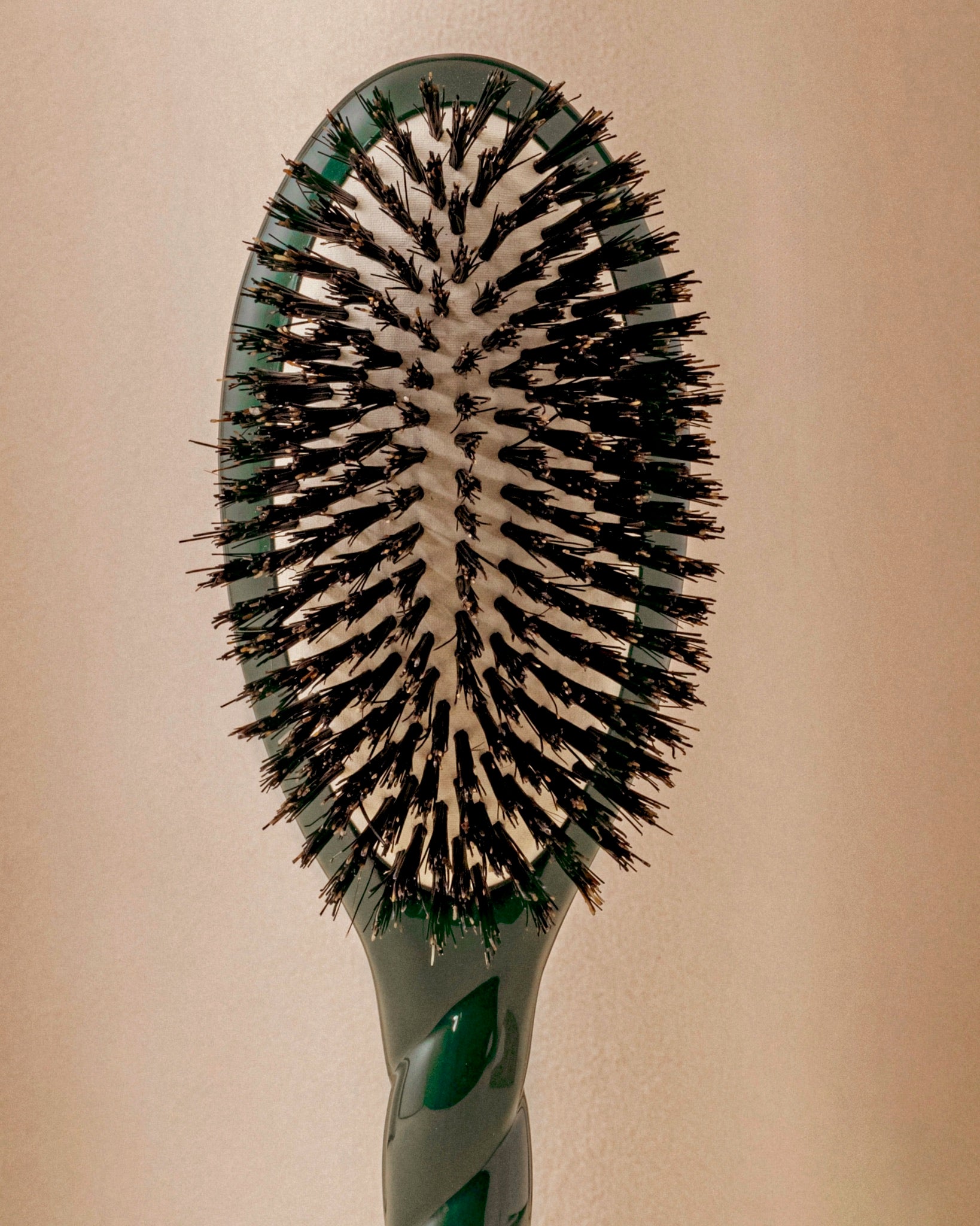 la-bonne-brosse-n-01-la-brosse-brillance-soin-l-universelle-vert-meraude image 4