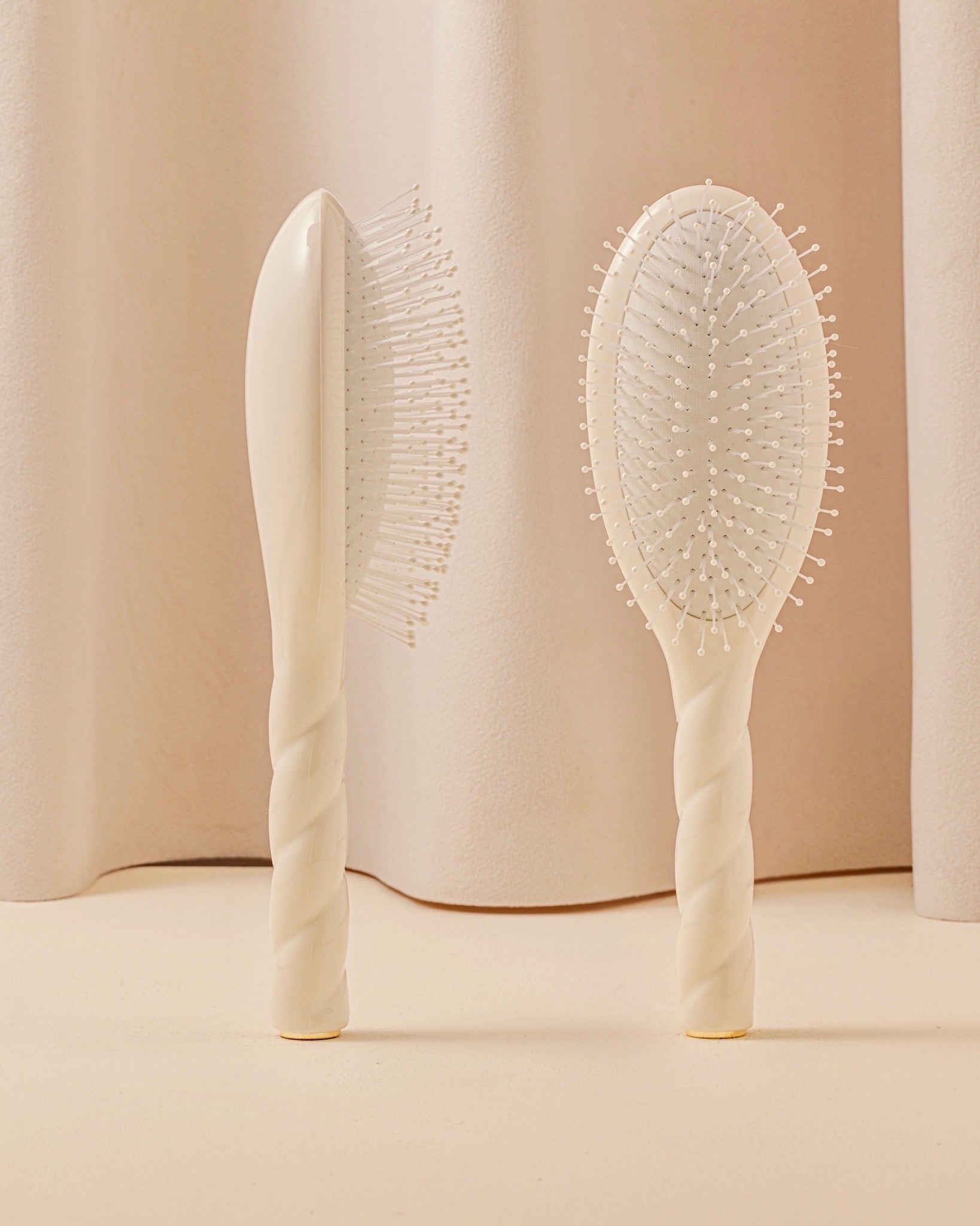 la-bonne-brosse-duo-fortifiant-blanc-cr-me-n-04-s-rum-renforce-et-stimule image 2