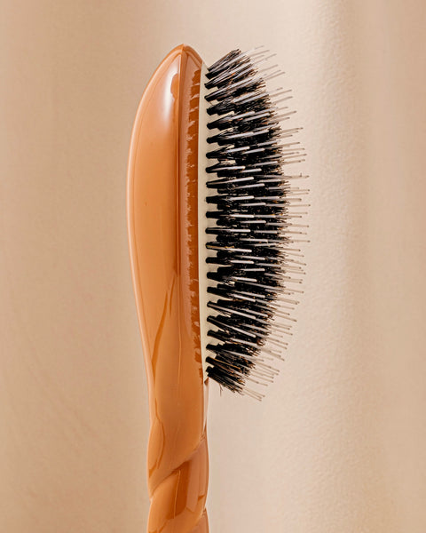 la-bonne-brosse-n-02-la-brosse-d-m-lante-soin-l-indispensable-terracotta image 4