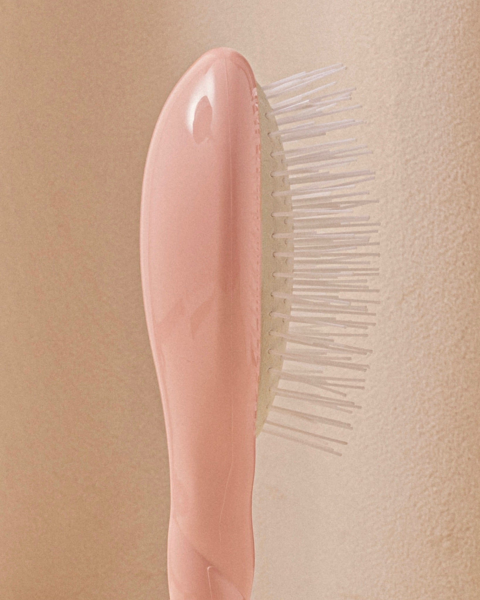 la-bonne-brosse-n-07-l-intense-brosse-d-m-lante-stimulante-petite-rose-poudr image 3